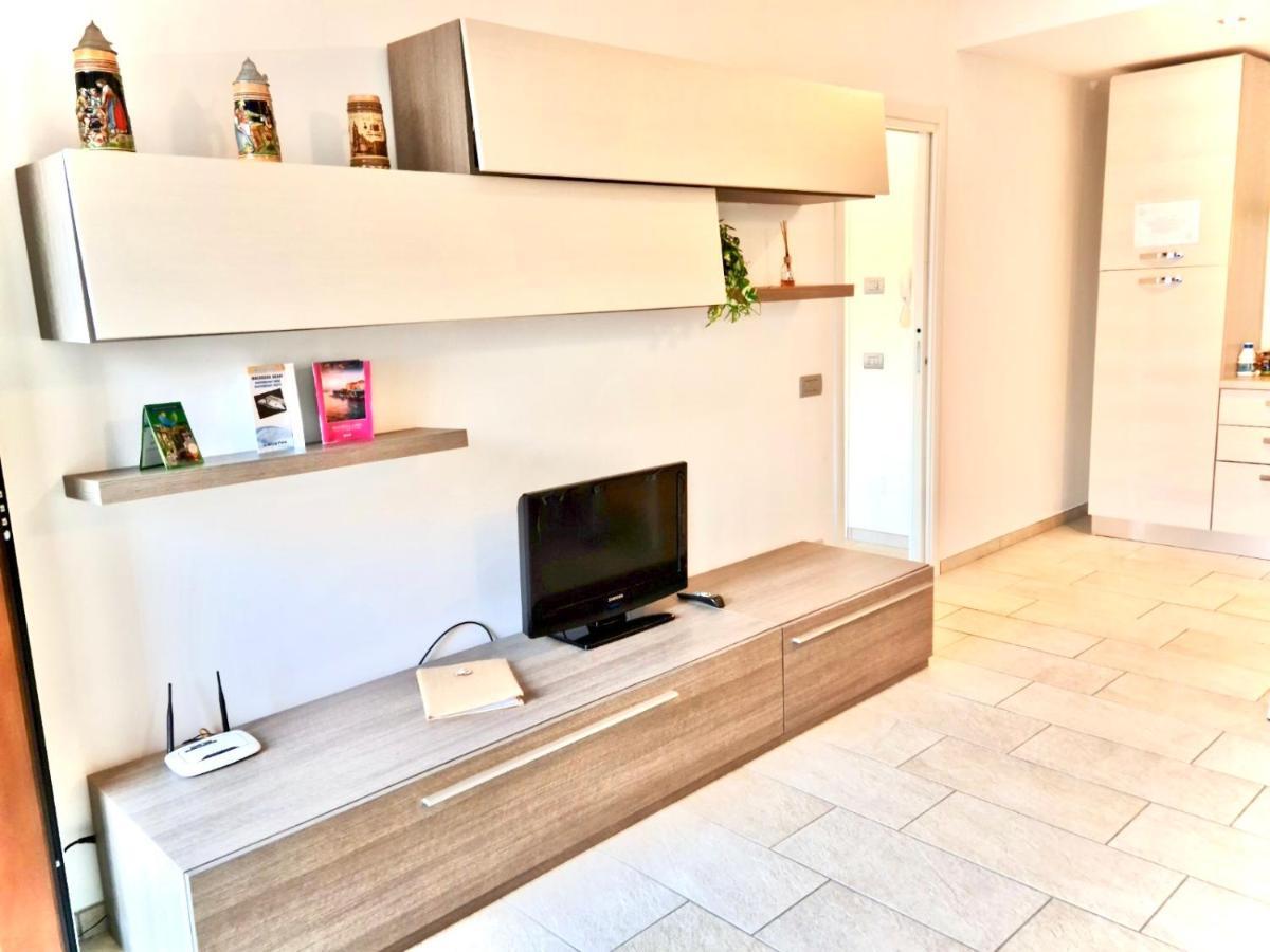 Romantic Dream On The Lake Apartment Лецено Екстериор снимка